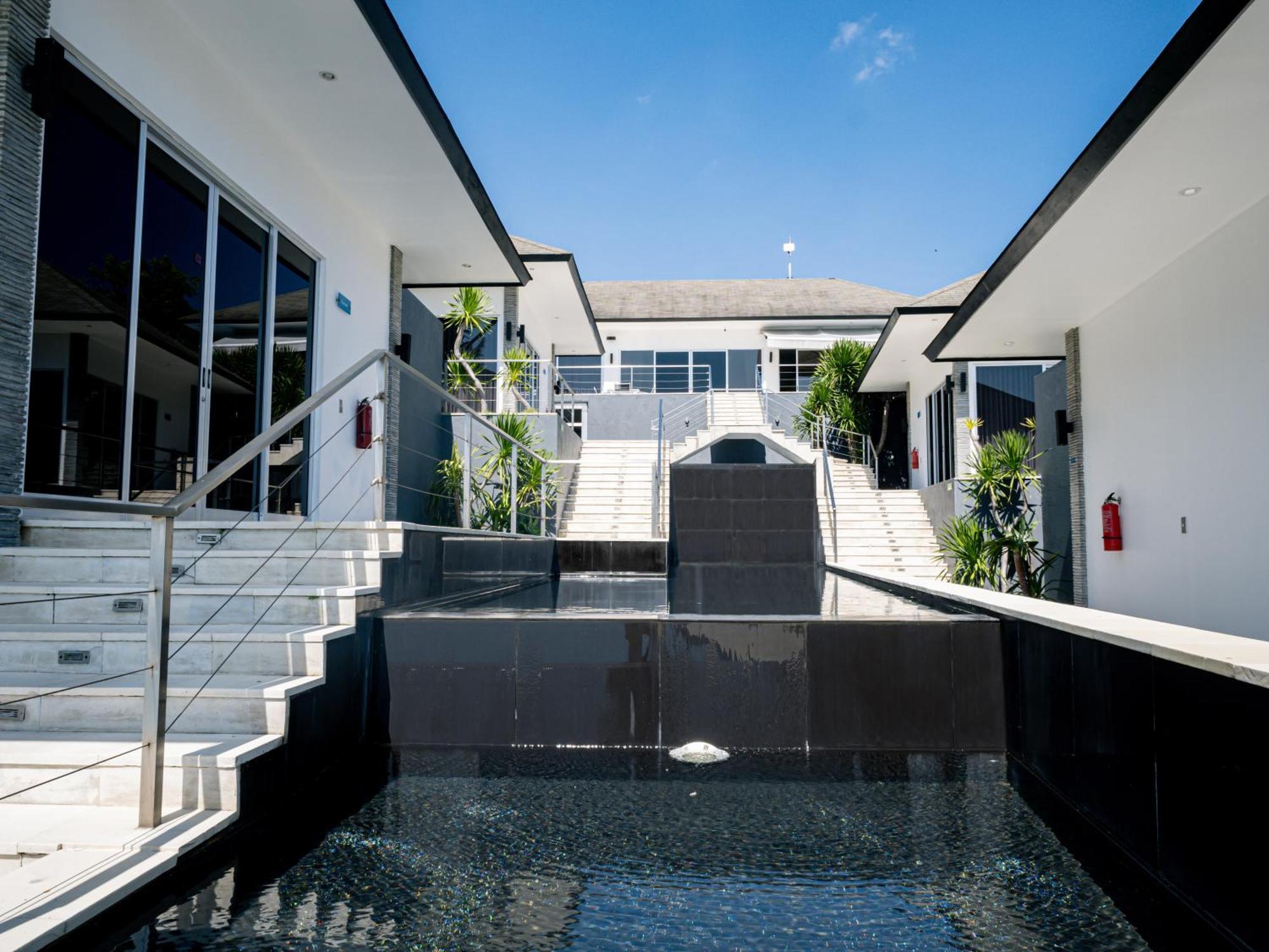 Suluban Cliff Bali Villa Uluwatu Exterior foto